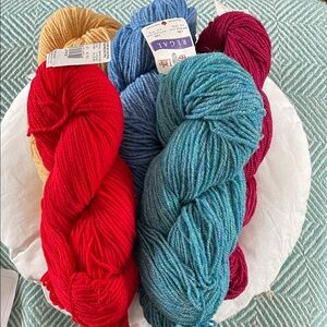Lot of 5 skeins of Briggs & Little Regal yarn